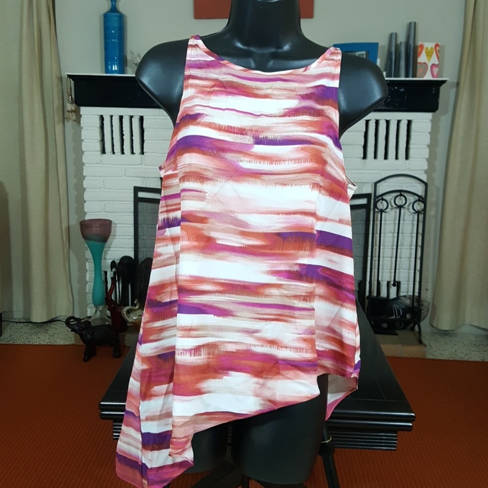 🔴SALE🔴Sleeveless watercolor asymmetrical blouse